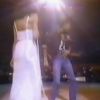 Michael Jackson rejoint Diana Ross sur scène en 1980 pour interpréter Upside Down.