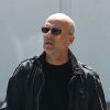 Bruce Willis dévalise une pharmacie de Los Angeles le 23 juin 2011