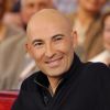 Nicolas Canteloup en janvier 2011 sur le plateau de Vivement Dimanche