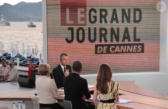 L'équipe du Grand journal de Canal+ lors du festival de Cannes 2011.