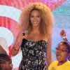 Beyoncé fait une suprise en venant à un cours de danse de son   chorégraphe Frank Gatson lors d'une présentation du club des Boys and   Girls de Harlem à New York - 30 juin 2011
