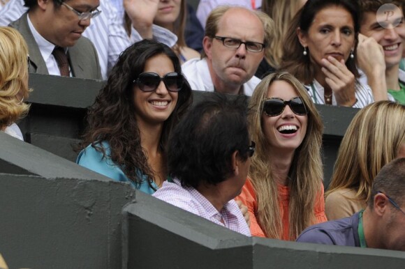 Maria Perello, chérie de Rafael Nadal, soutient son homme au tournoi de Wimbledon, le 3 juillet 2011.