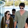 Miley Cyrus a, semble-t-il, remis le couvert avec son ex, Liam Hemsworth. Elle était surprise en sa compagnie le 22 juin 2011, à Brisbane en Australie.