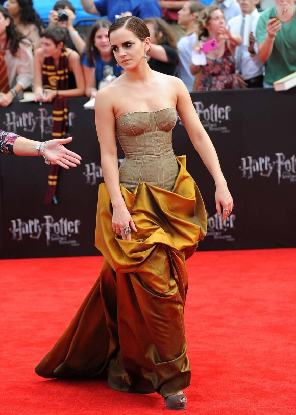 Emma Watson à l'avant-première new-yorkaise de Harry Potter et les reliques de la mort - partie 2, le 11 juillet 2011.