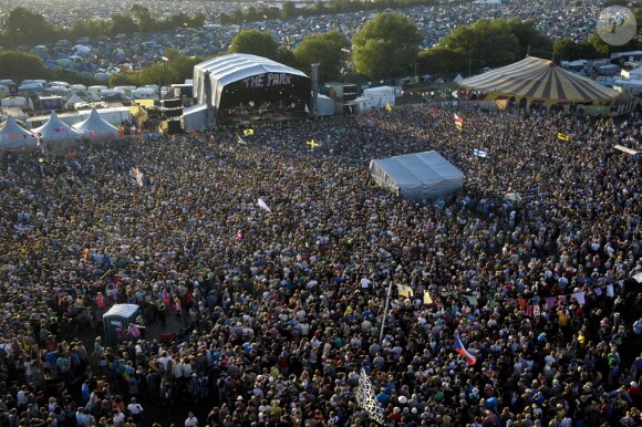 Le festival de Glastonbury, malgré ses 150 000 adeptes en 2011, a accusé un déficit de 25 millions d'euros. Son organisateur, Michael Eavis, prédit la mort du rendez-vous à court terme...