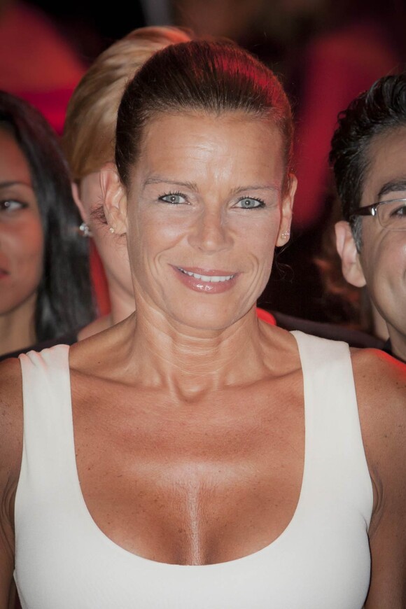 Stéphanie de Monaco ravissante lors du gala organisé par l'assocation Fight Aids Monaco, le 13 juillet 2011.
