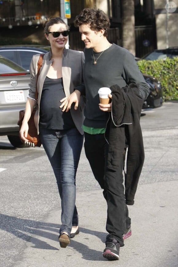 Miranda Kerr et Orlando Bloom, à Los Angeles, le 10 décembre 2010.
