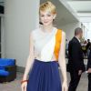 Dans une robe Roksanda Ilincic et des chaussures rouge vif, Carey Mulligan est à la hauteur de sa réputation : cette anglaise a du style !