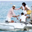 Tyson Chandler, champion NBA en titre avec les Dallas Mavericks, était le 26 juillet 2011 à Saint-Tropez avec sa femme Kimberly et des amis. Ils ont profité du fameux Club 55 et de la plage de Pampelonne.