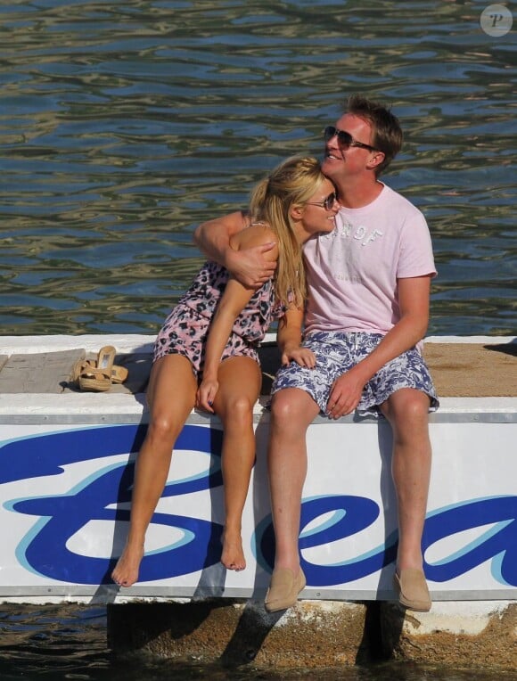 Geri Halliwell et son boyfriend Henry Beckwith en mai 2011.