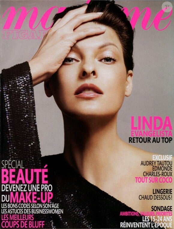 Le top canadien Linda Evangelista en couverture du Madame Figaro d'avril 2009.