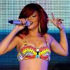 Rihanna sur scène à Greensboro dans le cadre de sa tournée le Loud Tour en juillet 2011
