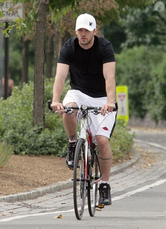 Justin Timberlake à vélo, il ne plaisante pas !