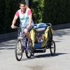 Adam Sandler à vélo, papa poule devant l'éternel