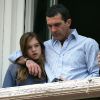 Antonio Banderas et sa fille Stella en Espagne en 2009