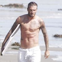 David Beckham à la plage avec ses fils : Un papa tellement sexy !
