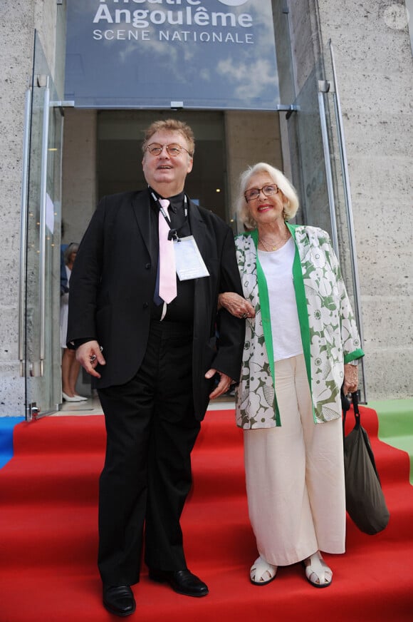 Dominique Besnehard et Micheline Presle lors de la clôture du festival du film francophone d'Angoulême le 28 août 2011