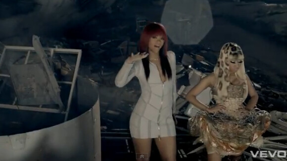Rihanna et Nicki Minaj : Tandem sexy dans le clip de ''Fly''