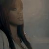 Rihanna dans le clip de Fly