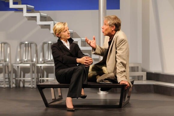 Anne Loiret et José Paul dans le spectacle Les conjoints, joué au théâtre Tristan Bernard à partir du 31 août 2011.