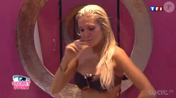 Marie pleure dans Secret Story 5