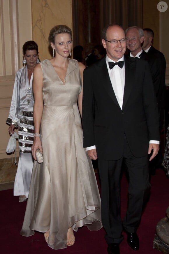 Albert de Monaco et sa Charlene lors de la présentation de la collection Montblanc dédiée à la princesse Grace. Le jeudi 8 septembre 2011, à l'Opéra