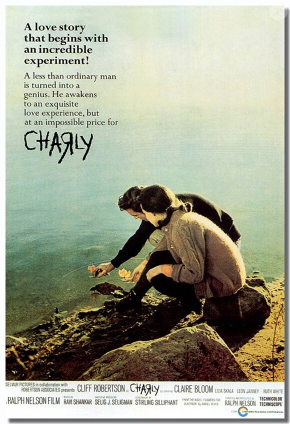 Cliff Robertson, oscarisé en 1968 pour Charly, est mort le 10 septembre 2011 à Long Island.