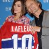 Au Canada, le hockey sur glace est une religion à laquelle il faut se laisser convertir !
Keira Knightley, 26 ans, et Viggo Mortensen, 52 ans, formaient un duo magistral pour épauler David Cronenberg et présenter A Dangerous Method, le 10 septembre 2011 au Festival de Toronto.