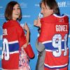 Au Canada, le hockey sur glace est une religion à laquelle il faut se laisser convertir !
Keira Knightley, 26 ans, et Viggo Mortensen, 52 ans, formaient un duo magistral pour épauler David Cronenberg et présenter A Dangerous Method, le 10 septembre 2011 au Festival de Toronto.