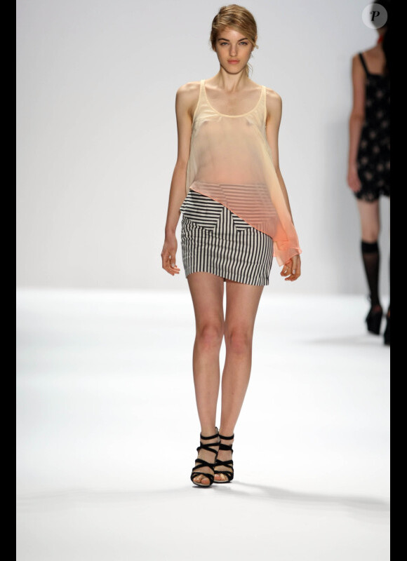 Défilé printemps-été 2012 de Charlotte Ranson lors de la Fashion Week new-yorkaise le 11 septembre