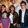 Christine Albanel et ses enfants lors de l'avant-première du film La Nouvelle Guerre des boutons à Paris le 18 septembre 2011