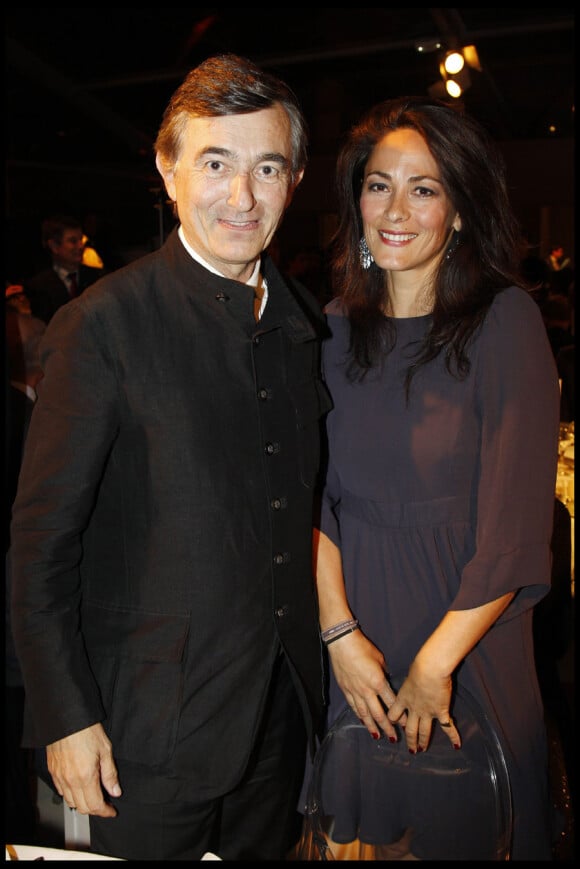 Philippe Douste-Blazy et Delphine de Turckheim lors du dîner organisé au Musée Rodin à l'occasion de la journée de l'Azerbaïdjan. Paris, le 15 septembre 2011.