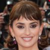 La superbe Penélope Cruz aura illuminé le Festival de Cannes par sa présence, notamment le jour de la projection de Pirates Des Caraïbes : La Fontaine de Jouvence, où elle portait une robe en tulle Marchesa. Cannes, le 14 mai 2011.