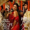 L'élégante Penélope Cruz, entourée de quatre toréadors et habillée en Oscar De La Renta, pose en Une du Vogue américain de décembre 2007.