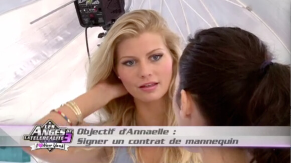 Annaelle dans les Anges de la télé-réalité 3, lundi 3 octobre 2011 sur NRJ 12.