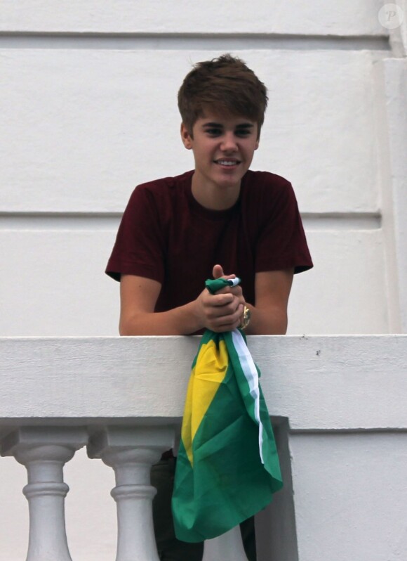 Justin Bieber à Rio de Janeiro au Brésil, le 4 octobre 2011, face à son public