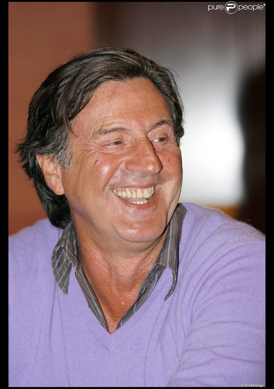 A 59 Ans Daniel Auteuil A Eu Un Petit Zach Avec Sa Femme Aude Purepeople
