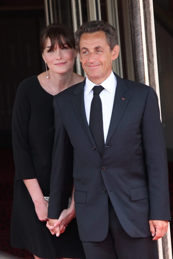 Carla Bruni et Nicolas Sarkozy. Le Président déjà papa de trois fils le sera à nouveau dans quelques jours. Il aura donc son 4e enfant à 56 ans