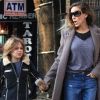 Sarah Jessica Parker récolte un zéro avec ce look improbable dans les rues de New York. Le 24 octobre 2011