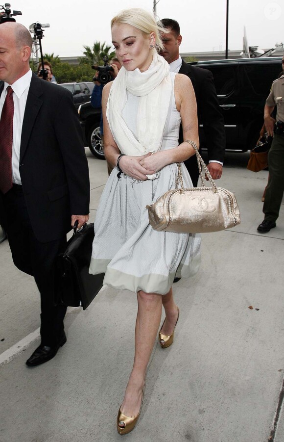 Lindsay Lohan se rend au tribunal, à Los Angeles, le 19 octobre 2011.