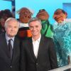 Jean Milhot et les marionnettes dans l'émission Vendredi sur un plateau !, diffusée le 28 octobre 2011 sur France 3