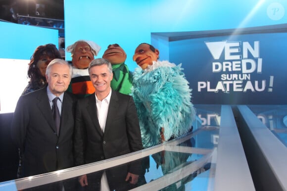 Jean Milhot et les marionnettes dans l'émission Vendredi sur un plateau !, diffusée le 28 octobre 2011 sur France 3