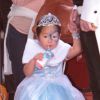 Katherine Heigl : sa petite Naleigh est une adorable princesse à Los Angeles le 30 octobre 2011
 