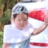 Katherine Heigl : sa petite Naleigh est une adorable princesse à Los Angeles le 30 octobre 2011
 