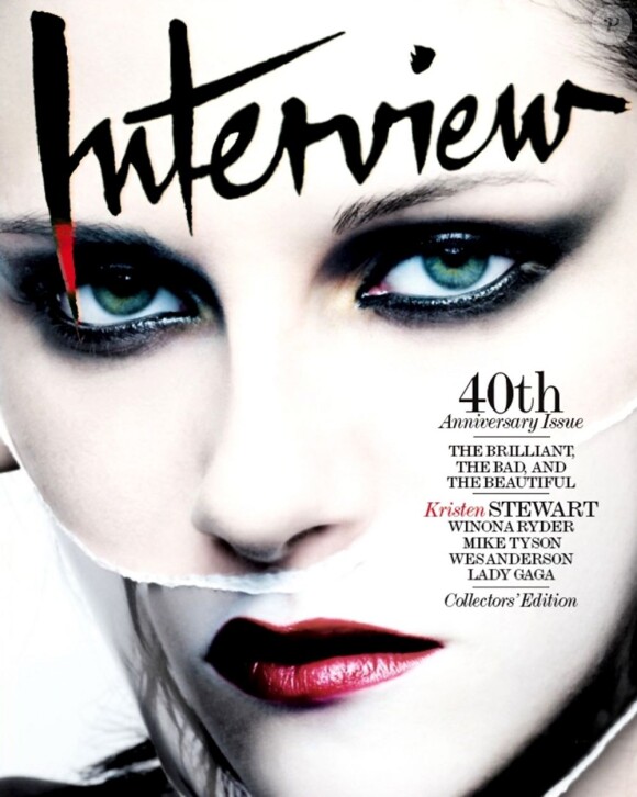 Kristen Stewart, mystérieuse en couverture d'Interview. Novembre 2009.