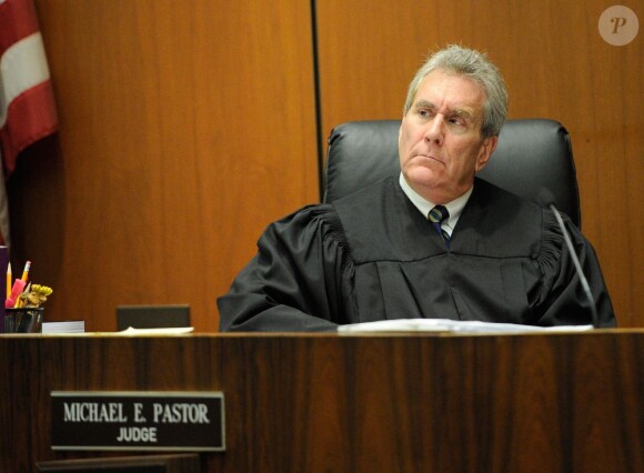 Procès du docteur Conrad Murray à Los Angeles le 1er novembre 2011 - ici le juge Pastor