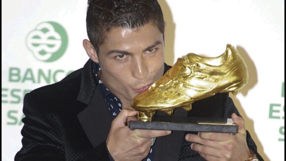 Cristiano Ronaldo vaut de l'or, et on lui dit devant sa sublime Irina Shayk