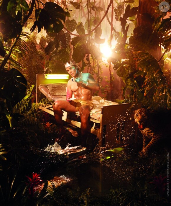 David LaChapelle en mode roi de la jungle pour le calendrier Lavazza 2012