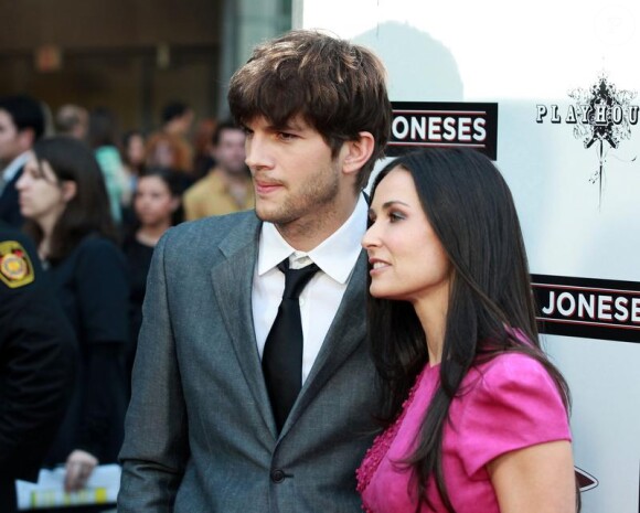 Demi Moore et Ashton Kutcher en avril 2010 à Los Angeles