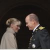 La princesse Charlene et le prince Albert au balcon du Palais pour saluer le peuple monégasque. Le 19 novembre 2011